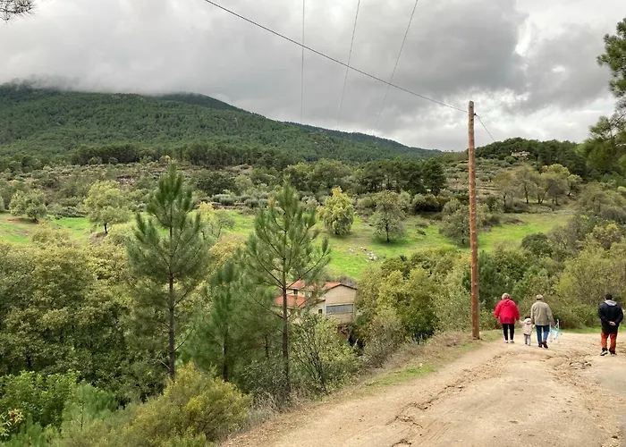 En Valle Del Tietar Hébergement de vacances *